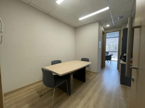 Se Vende Oficina Sector El Salto (cód. 494)