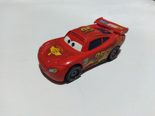 Disney Cars Rayo Mcqueen Pistón Cup