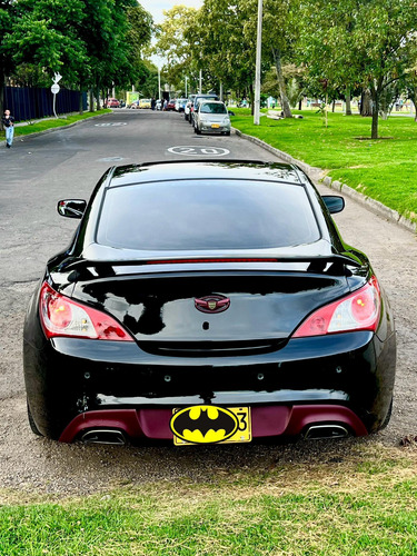 Hyundai Genesis 2.0 Coupe