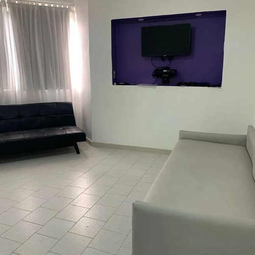 En Venta Apartamento En Tucacas Conjunto Nautilus Suites, Estado Falcón - Venezuela / Emer
