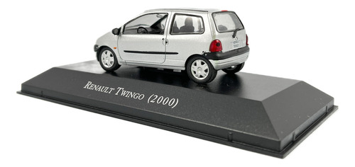 Carros Inesquecíveis Do Brasil - Ed76 Renault Twingo (2000) Cor Prata