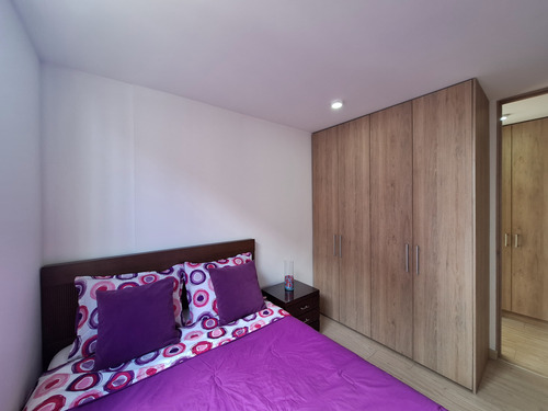 Apartamento Para Venta En La Felicidad (5800).