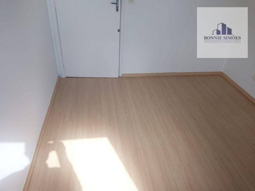 Imagem 21 de 30 de Apartamento Para Alugar Em Moema, Avenida Jurucê, 511, Edifício Capri, 3 Dormitórios, 72 M², 1 Sala Ampla, 2 Banheiros, Prédio Com Piscina. - Ap0428