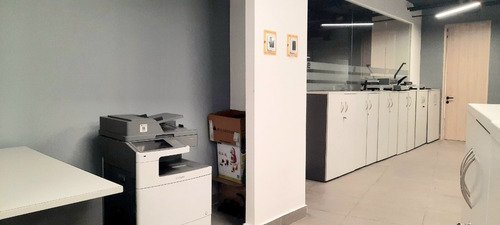 Imagen 13 de 29 de Atencion 6 Privados + 30 Islas De Trabajo - Amobladas 250m2
