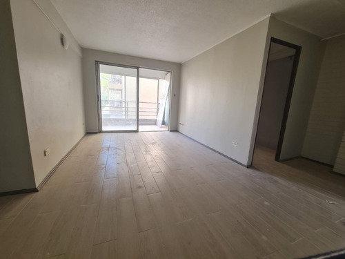 Departamento Remodelado Áreas Verdes Metro. Comuna Macul.