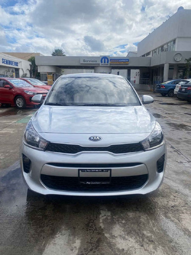 Imagen 5 de 15 de Kia Kia Rio Sedan 2019 4p Lx, 1.6 L Mpi Tm6, Ve, Ba, Bl, Ra