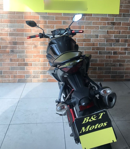 Imagem 4 de 5 de Yamaha Mt 03