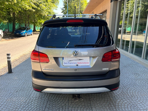 Imagen 7 de 24 de Volkswagen Suran 1.6 Track