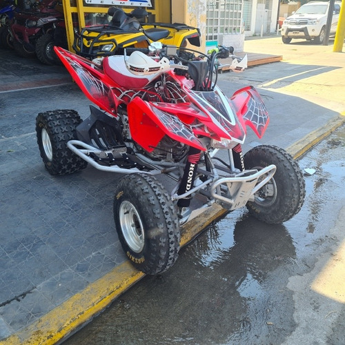 Imagen 1 de 5 de Honda Trx 400