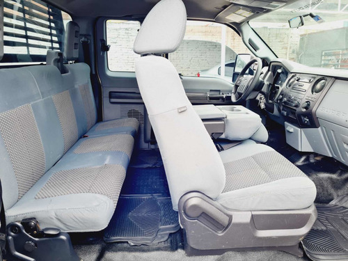Imagen 9 de 15 de Ford F-250 Súper Duty