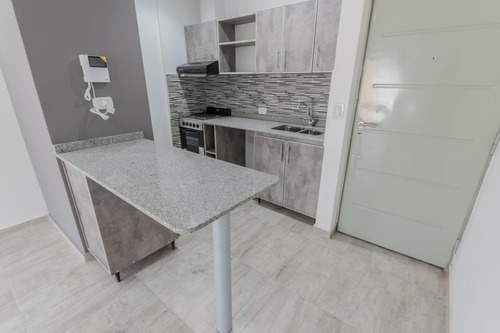 Imagen 7 de 30 de Departamento En Venta 2 Ambientes Con Cochera - Lomas De Zamora