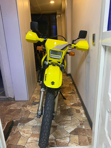 Suzuki Dr 650