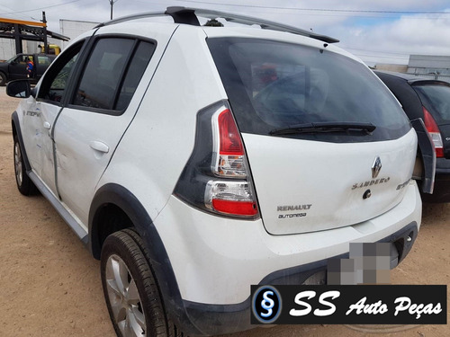 Imagem 2 de 2 de Sucata De Renault Sandero 2014 - Retirada De Peças
