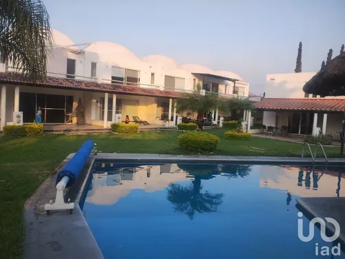 Venta Casa 3 Ambientes Ampliación Emiliano Zapata