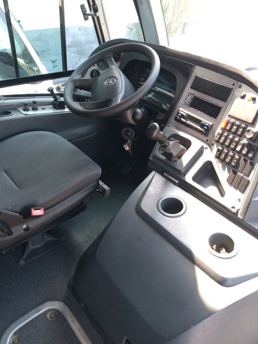 Marcopolo Senior Mercedes Lo 914 26 Lugares 2014