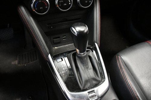 Imagen 10 de 15 de Mazda Mazda 2 2016 1.5 Grand Touring 5p At