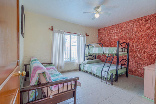 Casa Con Alberca Propia En Venta En Xochitepec Morelos