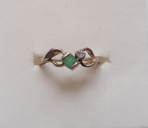 Anillo Tú Y Yo Esmeralda Cuadrada, Un Circón En Plata