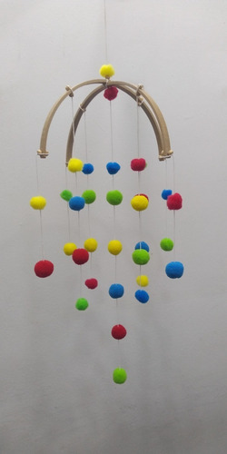 Móvil Para Cuna Pompones. Bebe. Elegí Los Colores!! Únicos!!