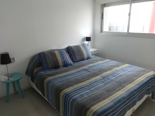 Edificio Nuevo Proximo Al Puerto Y A 3 Cuadras Del Faro