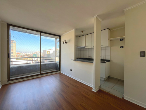 Arriendo Departamento Al Lado Del Metro Franklin (3d-1b)