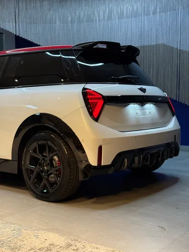 Mini John Cooper Works 2.0 3P At
