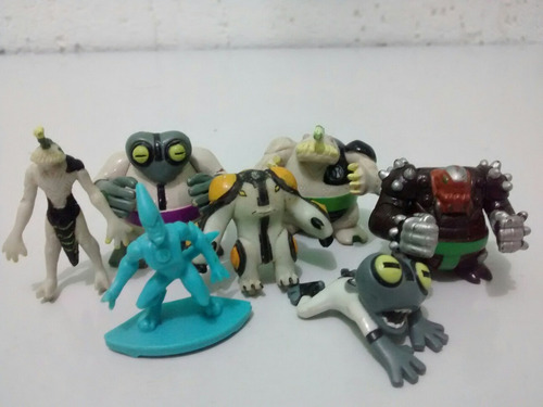 Ben 10 - Lote C/ 7 Miniaturas