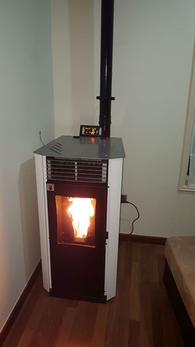 Estufa A Pellet Rayén Ecopuelche 11 Kw 120 Metros Cuadrados