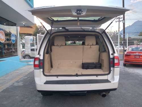 Imagen 9 de 15 de Lincoln Navigator 2016 3.5 V6 Reserve Ecoboost 4x4 At