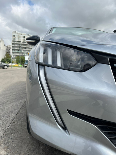 Peugeot 208 1.6 Style Tiptronic