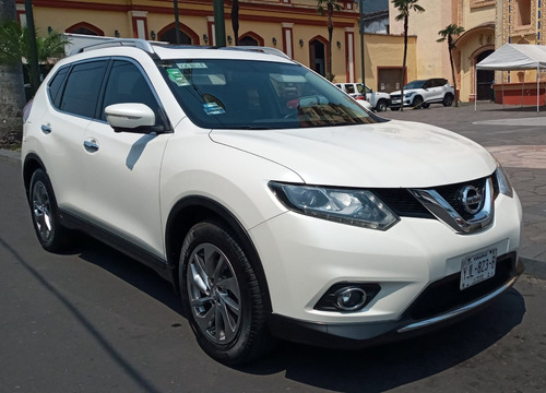 Nissan X-Trail 2.5 Exclusive 3 Row Cvt