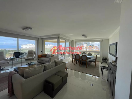 Apartamento En Alquiler Y Venta De 3 Dormitorios Y Dependencia De Servicio En Punta Del Este