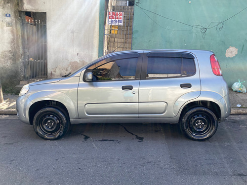 Fiat Uno 1.0 Vivace Celeb. Flex 5P