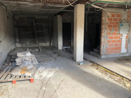 Imagen 5 de 8 de Casa A Terminar - Castelar Norte - Excelente Zona Residencial - Venta
