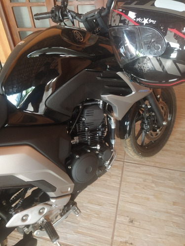 Yamaha Fazer 250