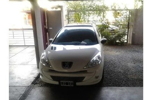 Imagen 5 de 6 de Cochera Fija En Cochera Semi Cubierta En Venta San Isidro Oportunidad