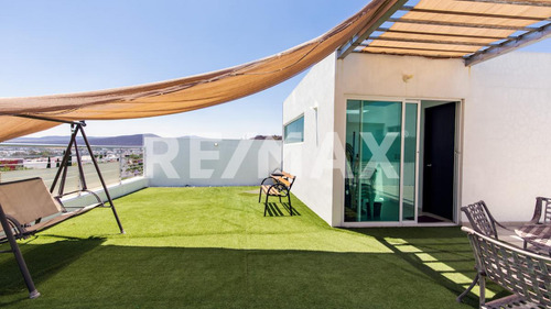 Casa En Renta En Lomas De Juriquilla, Querétaro
