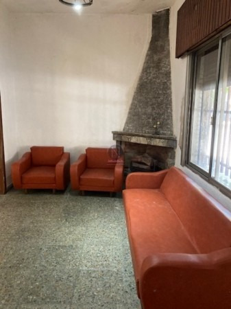 Imagen 2 de 14 de Venta Casa 4 Amb. Villa Sarmiento