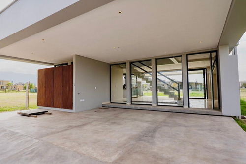 Venta Casa Country Viento Sur - Apta Credito