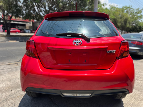 Toyota Yaris 1.5 Hb Premium L4 Man Mt