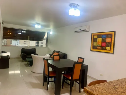 Venta De Apto De 2h 3b Amoblado