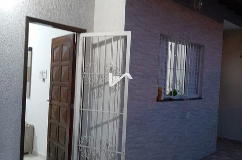 Imagem 6 de 9 de Linda Casa A 1.500 Metros Do Mar Com Hdromassagem E Piscina