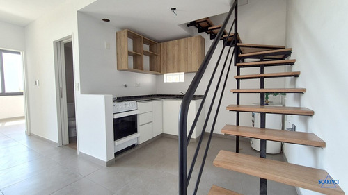 Departamento Dúplex En Venta En Sáenz Peña, Tres De Febrero, G.b.a. Zona Oeste