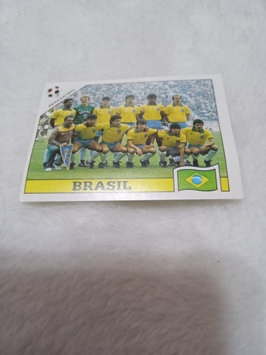 Figurita Italia 90. Equipo Brasil. Primera Edición