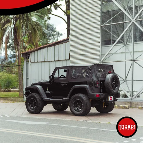 Jeep Wrangler 3.8 Sport