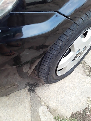 Imagem 4 de 10 de Chevrolet Celta 2009 1.0 Spirit Flex Power 3p 77 Hp