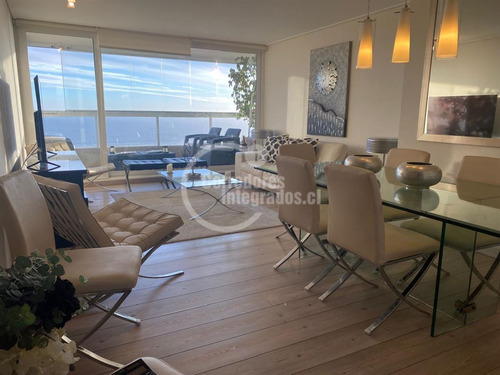 Departamento En Venta De 4 Dorm. En Concón Vista Insuperable