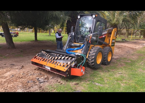 Imagen 2 de 8 de Implemento Jmv Vibrocompactador Patacabravp150 Minicargadora