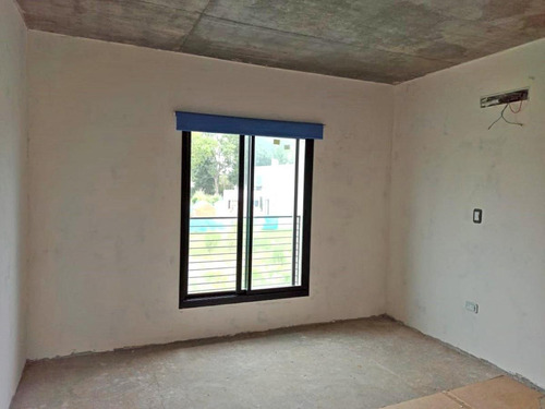 Imagen 8 de 10 de Casa En 490 E/ 132 Y 132 Bis - Joaquin Gorina