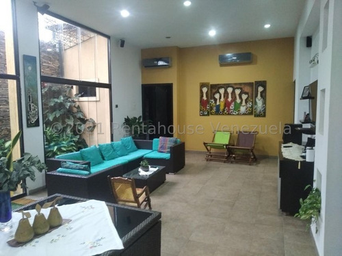 Imagen 14 de 30 de Casas En Venta En Araguaney Cabudare Estado Lara Cod Flex Ref # 22-1101 / 0 4 1 2 1 5 1 8 8 9 3 / Mr